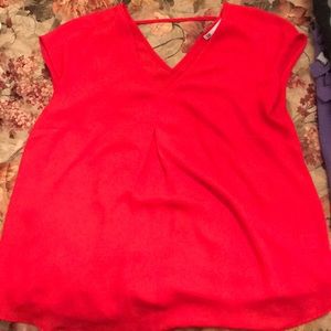 DR2 large red blouse with v back
